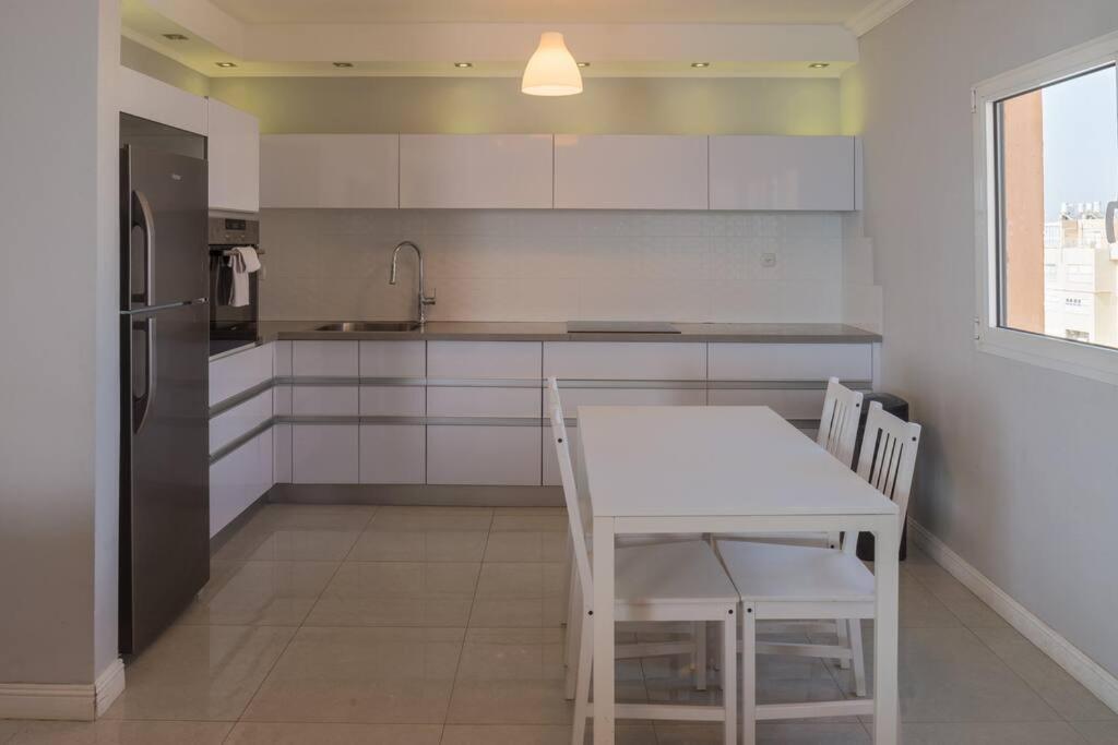 Royal Aparatment On The Sea , Blvd Nitza 34 Netanya Ngoại thất bức ảnh