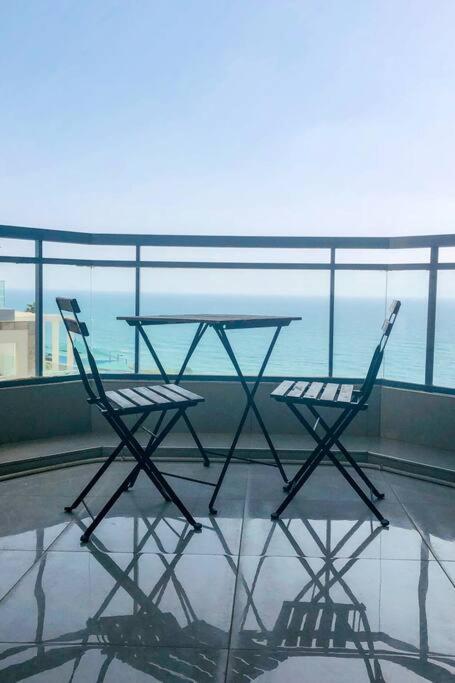 Royal Aparatment On The Sea , Blvd Nitza 34 Netanya Ngoại thất bức ảnh
